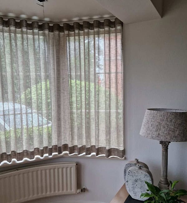 gordijnen met wave op erker