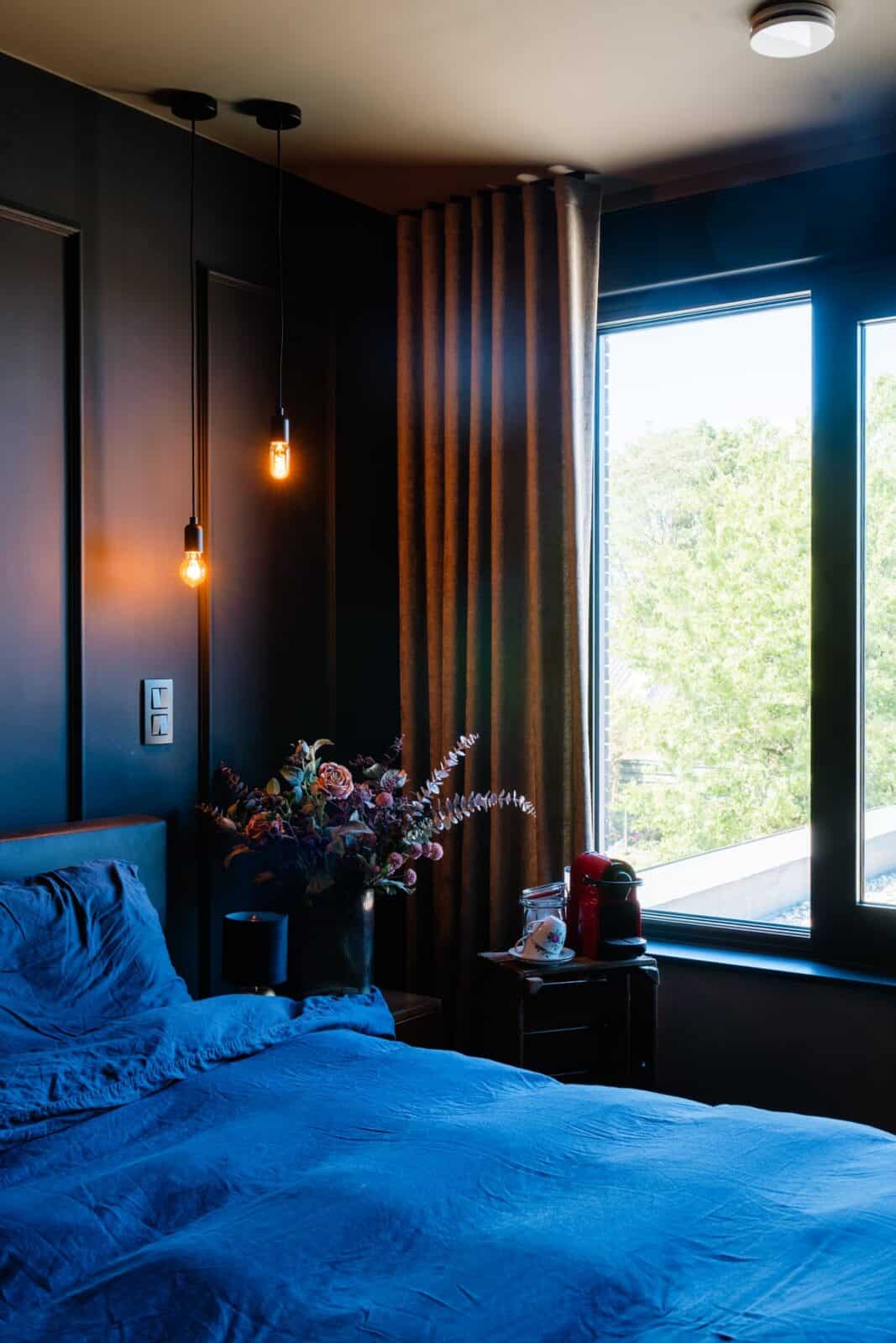 sierlijsten in een slaapkamer